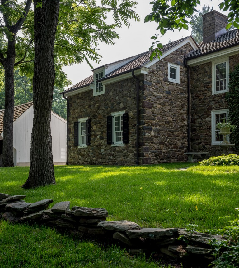 English cottage in Washington Crossing addition